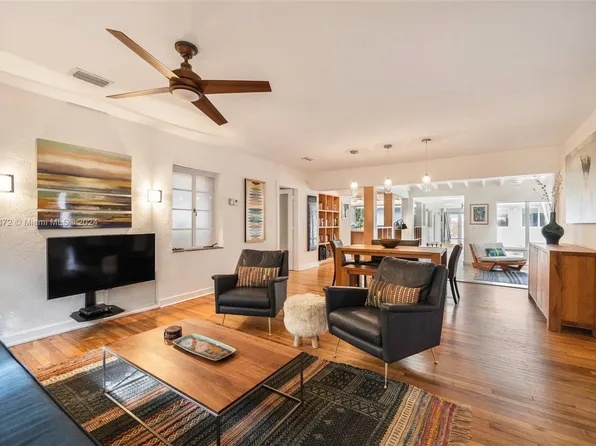 4141 Lybyer Ave, Miami, FL 33133