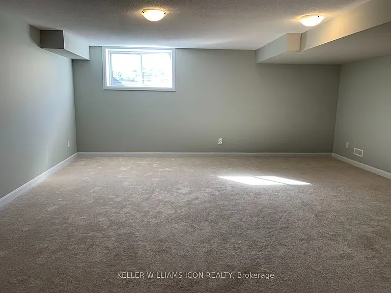 1028 Speedvale Ct — Photo 15