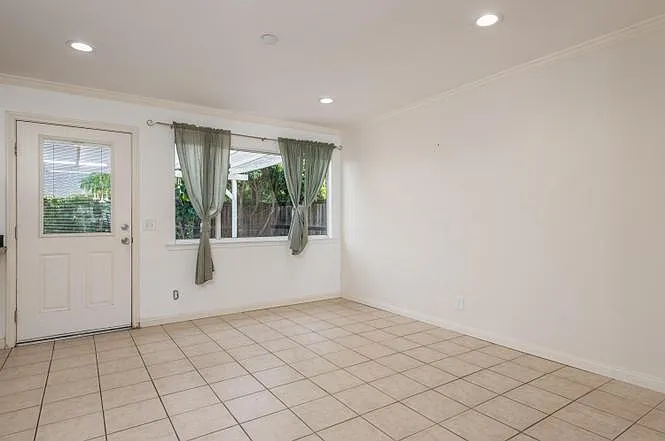 5087 Del Monaco Dr — Photo 8