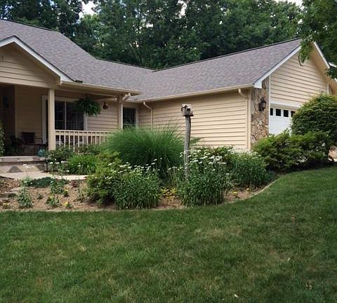 2nd image of 136 Cromwell Ln