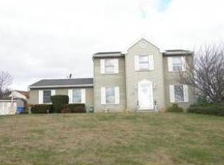 3511 Summit Ct, Bethlehem, PA 18020