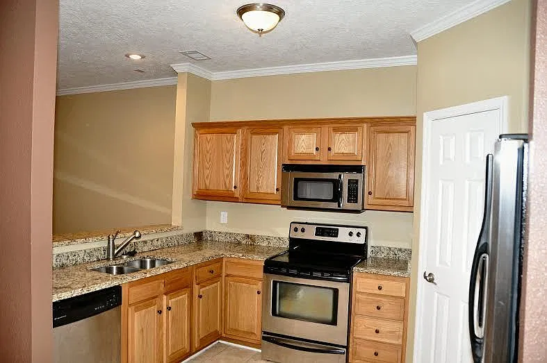 Beautiful Townhome in Augusta — Photo 2