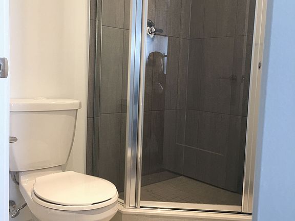 5th image of 5 Mabelle Ave #4332