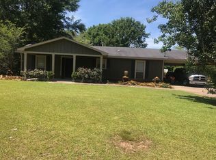 1755 Wagon Wheel Dr, Semmes, AL 36575