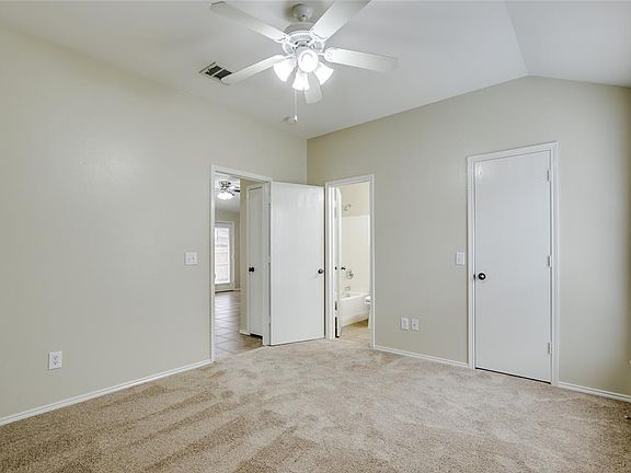 4th image of 700 Kerwin Ct