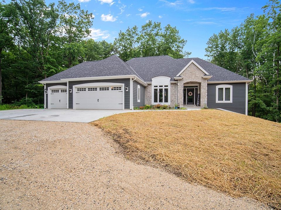 1st image of 3020 Bendamar Ln