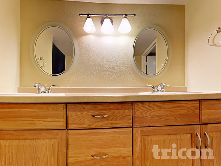 3413 E Dragoon Ave — Photo 10