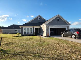 5654 N Kestrel Cir, Appleton, WI 54913