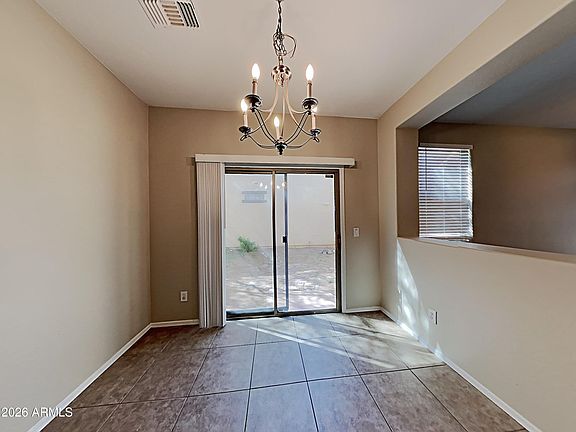 3rd image of 941 E AGUA FRIA Lane