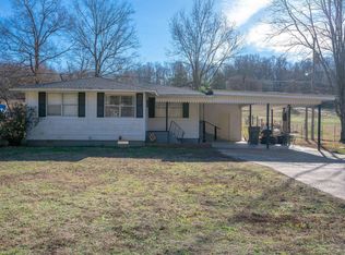 2920 Cave Creek Rd, Batesville, AR 72501