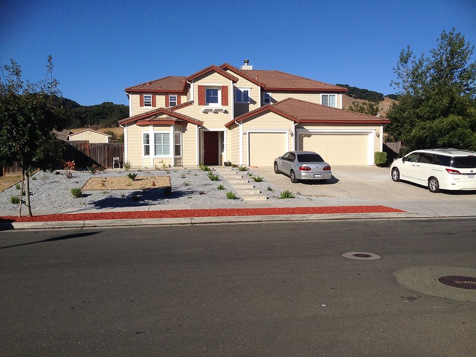 1st image of 864 Antiquity Dr