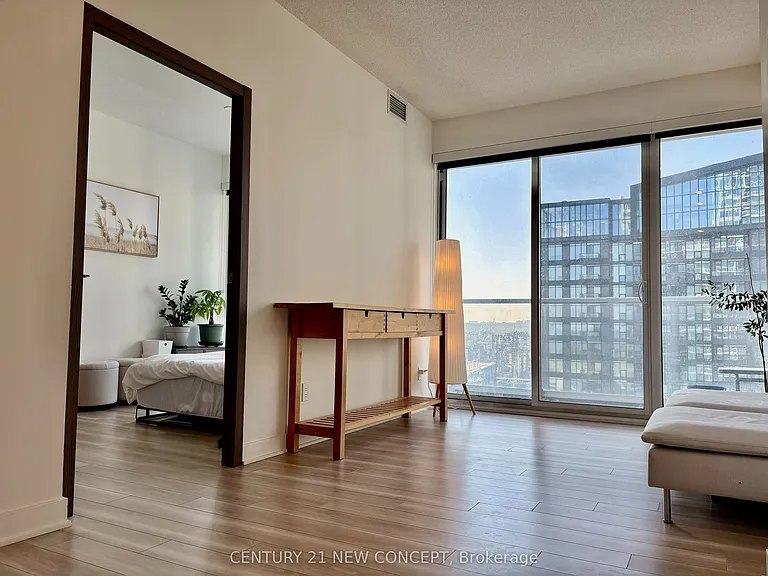 17 Bathurst St #3108 — Photo 8
