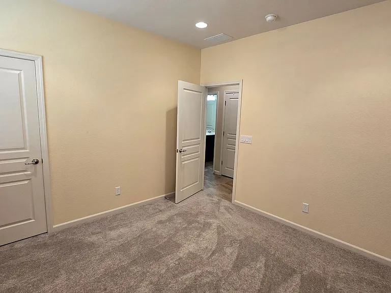 1715 Del Webb Pkwy W — Photo 32