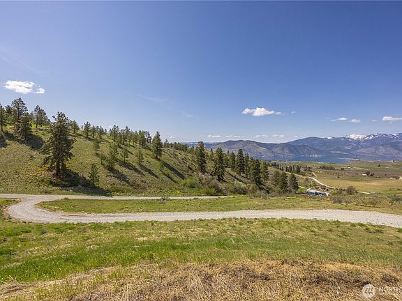5th image of 139 Mountain Ridge Lane