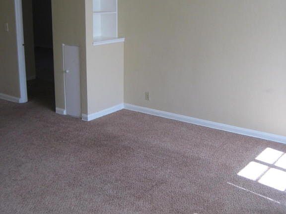 2nd image of 3161 Belden Cir APT 4