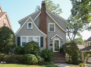 90 Hillside Ave, Verona, NJ 07044