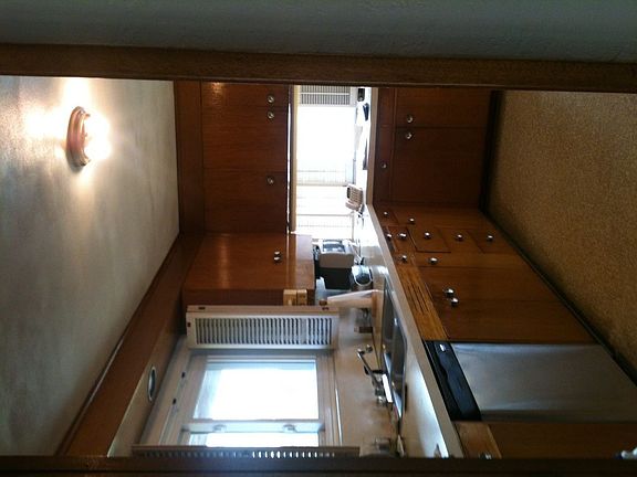 Kitched equipped with extra cabinet space