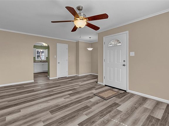 4th image of 510 Wood St