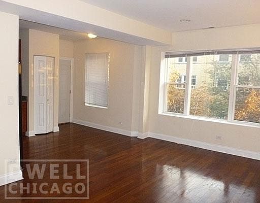 4th image of 6500 N Claremont Ave #65043w