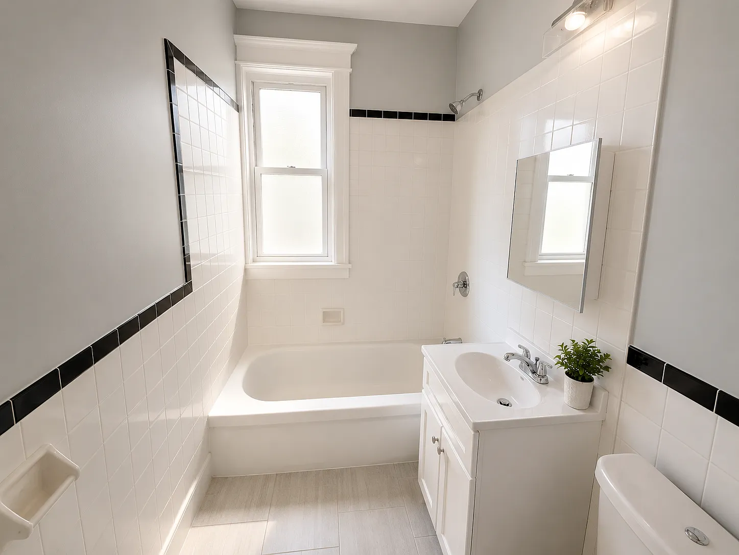 3 bed, 750 sqft, $1,995 — Photo 2