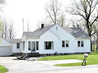 1225 N Warren Rd, Huntington, IN 46750