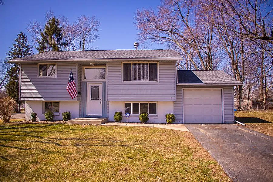 1583 Rygate Dr photo 1