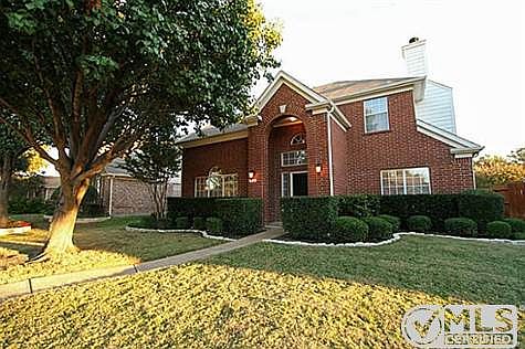 1st image of 4720 Holly Berry Dr