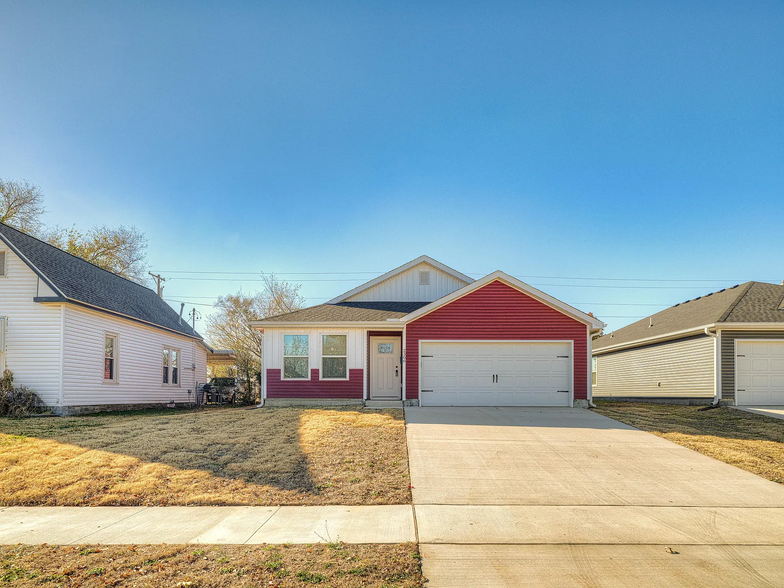 4 bed, 1392 sqft, $1,650 — Photo 1