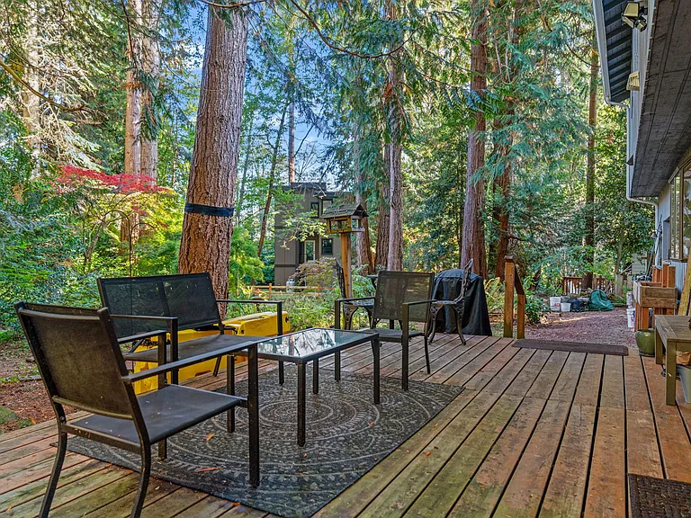 Back deck sitting area off the dining room.