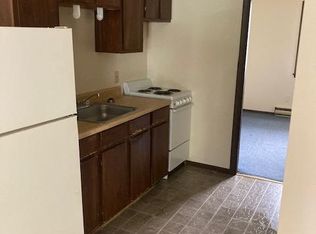 208 Eastwood Dr, Butler, PA 16001