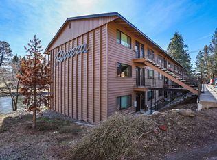 1 Bed/1 Bath with River Views! Riviera Ridge Apartments, Bend, OR 97703