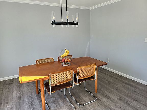 Dining room II