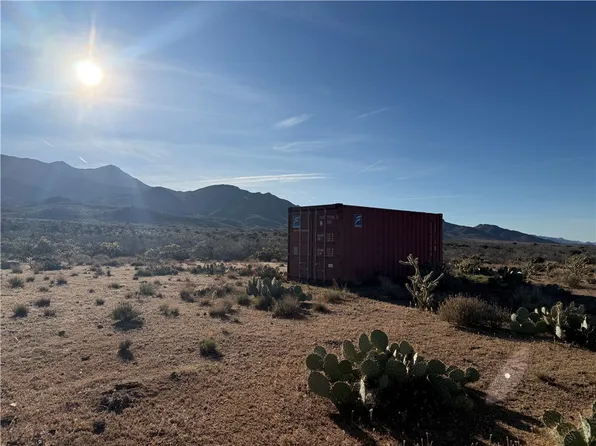 3rd St, Chloride, AZ 86431