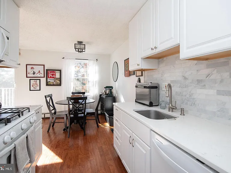 250 Ridge Pike #346B — Photo 8