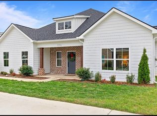 3306 Stone Creek Dr, Chattanooga, TN 37405