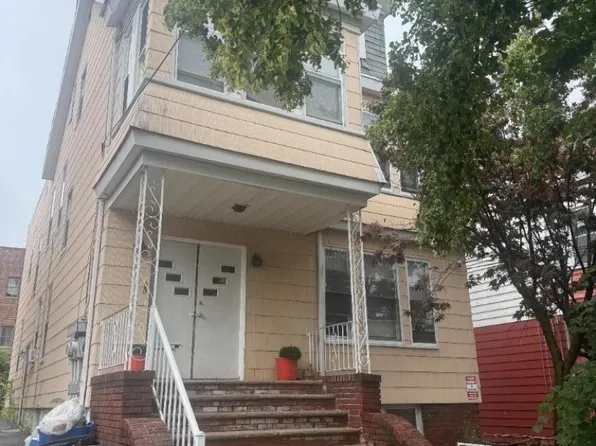 5 Mapes Ter, Newark City, NJ 07112