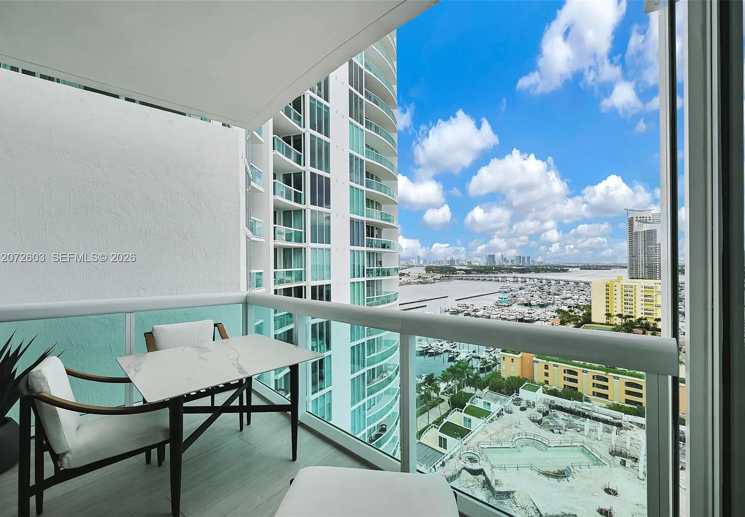 Murano At Portofino Condo — Photo 1