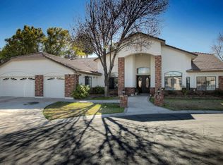 5713 W Shannon St, Chandler, AZ 85226