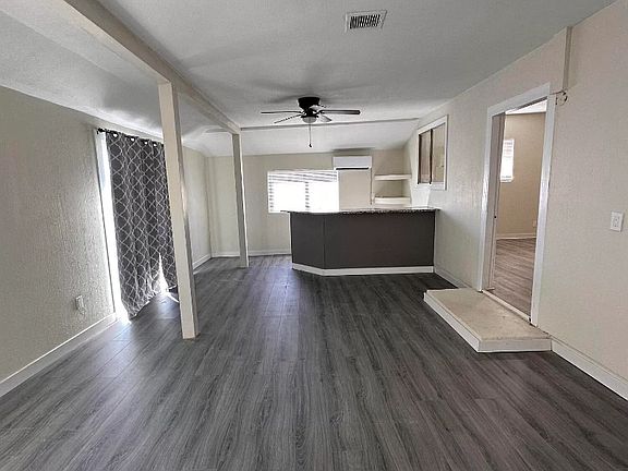 4th image of 8100 Sandland Dr