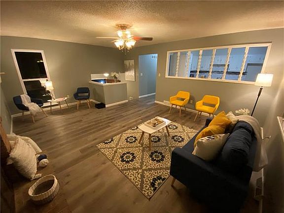 4th image of 3001 Bryn Mawr Dr