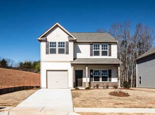 189 Hidden Lakes Dr, Statesville, NC 28677