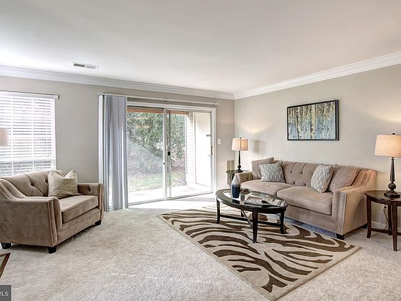 4th image of 6603 Jupiter Hills Cir APT E