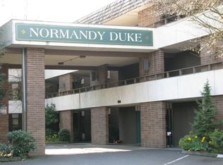 160 SW Normandy Rd #208, Seattle, WA 98166