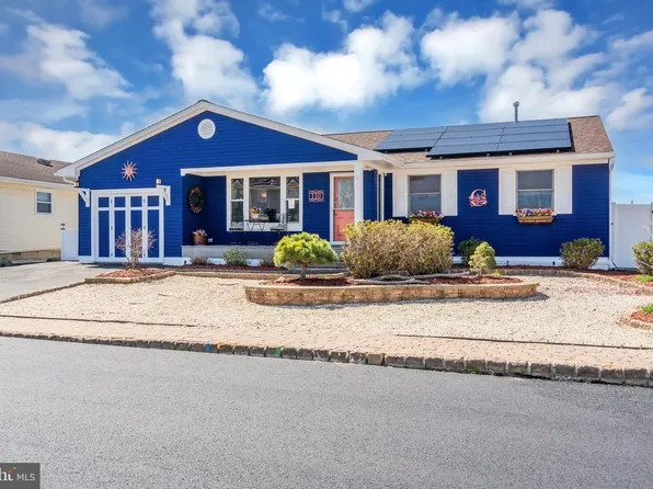 110 E Shrewsbury Dr, Little Egg Harbor, NJ 08087