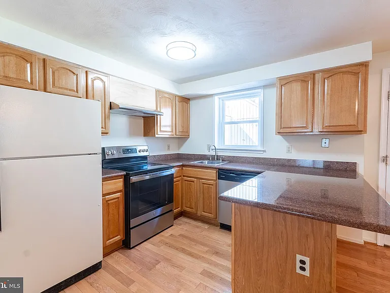 12136 Bentridge Pl — Photo 10