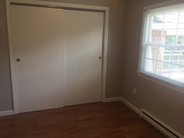 80 Locust Avenue — Photo 25
