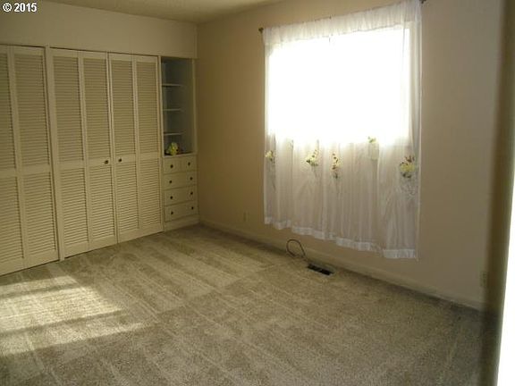 5th image of 1420 Park Ave