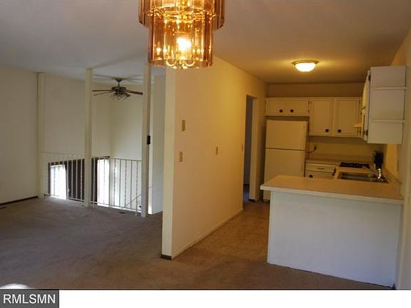 5th image of 3588 Garden Blvd N