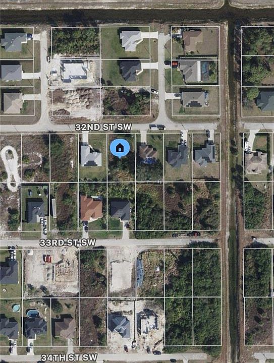 1st image of 3207 32nd ST SW