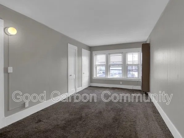 100 Commonwealth Ave #7, Buffalo, NY 14216